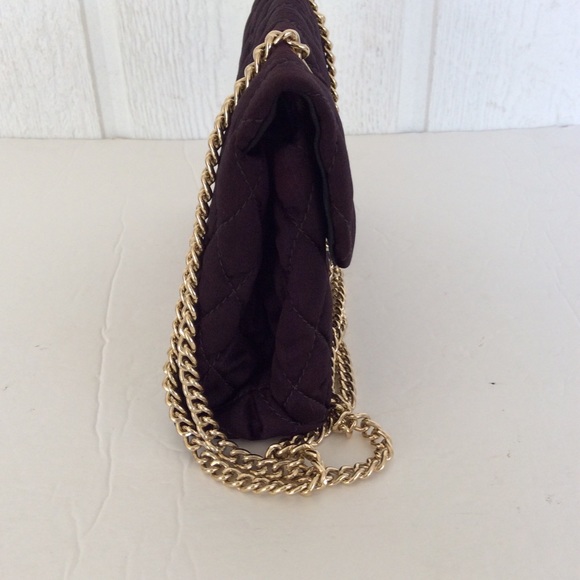 VINTAGE LORD & TAYLOR QUILTED PLUM BAG WITH CHAIN STRAP - Picture 5 of 8